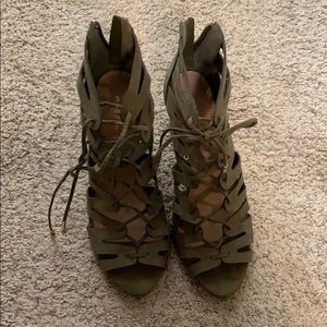 Madden Girl Block Heels